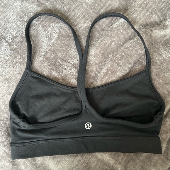Lululemon Flow Y Sports Bra in Black - Picture 4 of 5